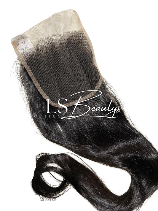 Smooth lace closure